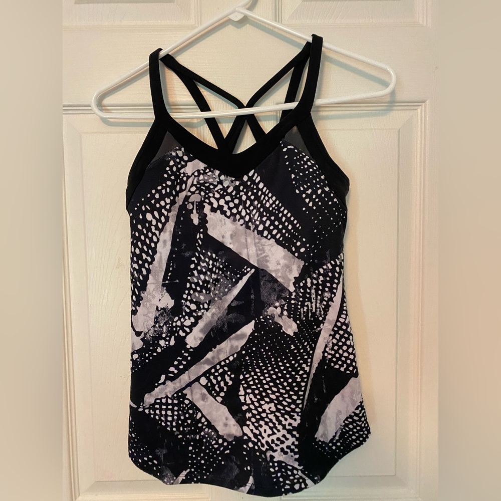 Lululemon tank top